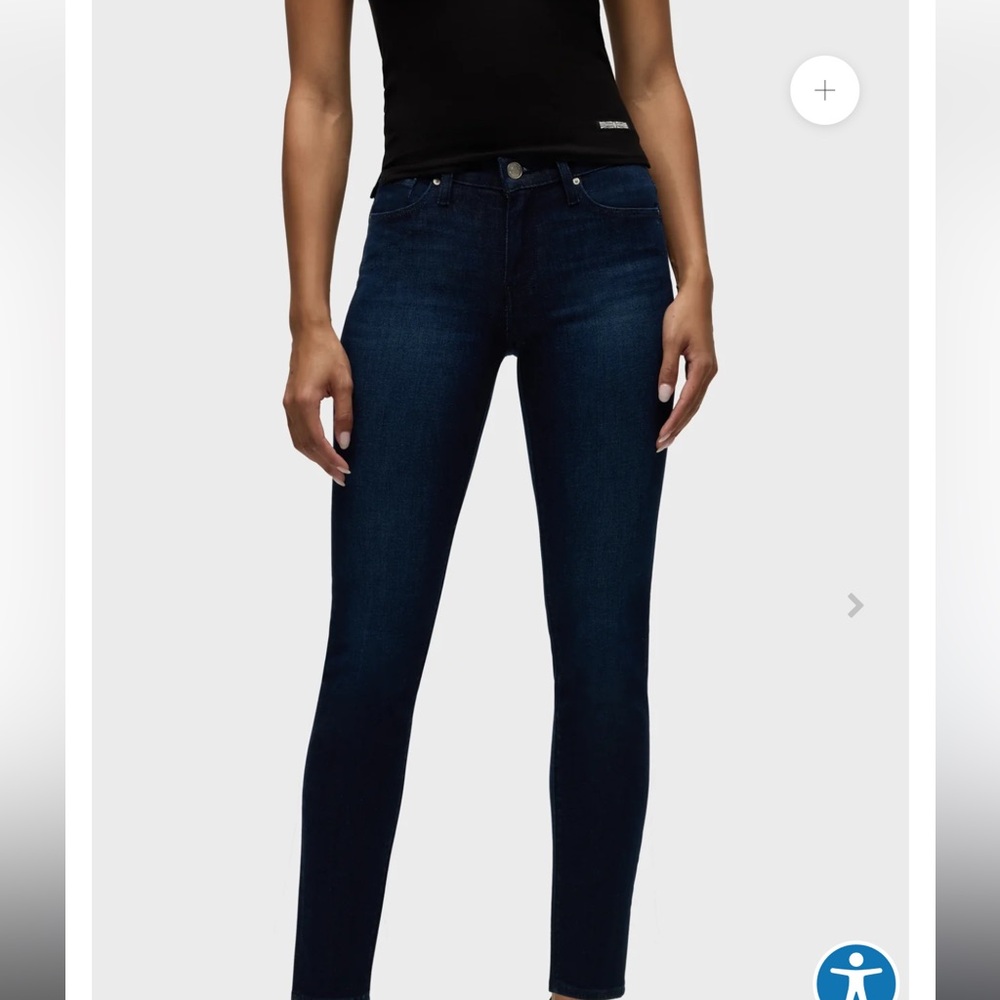 Hudson Barbara high rise super skinny jeans

NWT